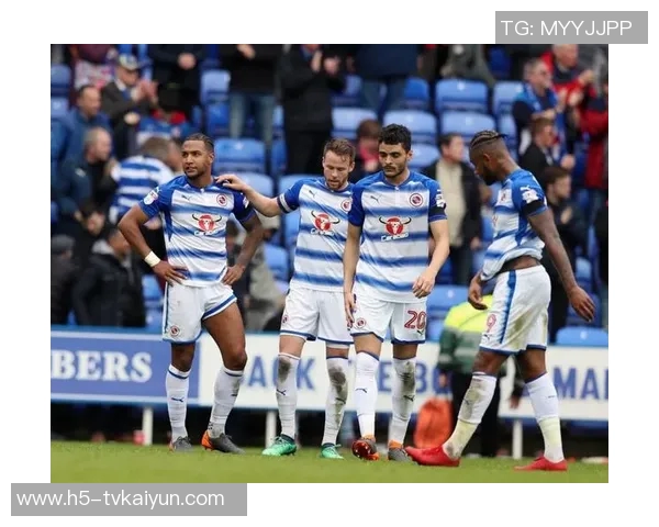 阿尔巴即将退役与妻子育有三子同时担任业余球队老板之一 阿尔巴即将退役与妻子育有三子同时担任业余球队老板之一