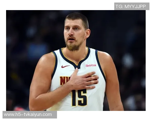 浓眉赛季初期表现抢眼场均247分12板助攻数据亮眼