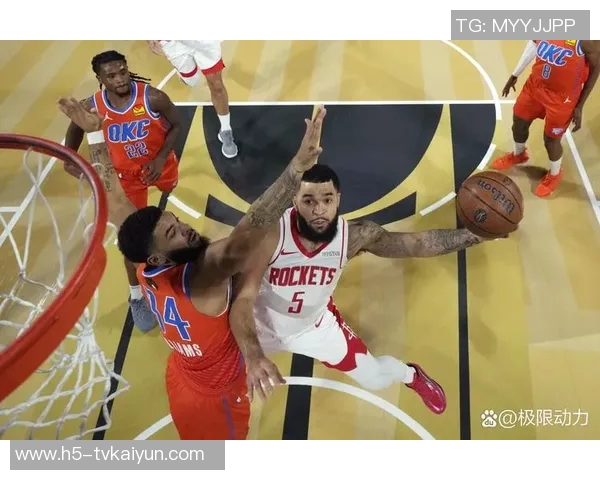 进攻乏力替补表现平平三分球命中率低迷仅得三分助攻却有贡献 进攻乏力替补表现平平三分球命中率低迷仅得三分助攻却有贡献